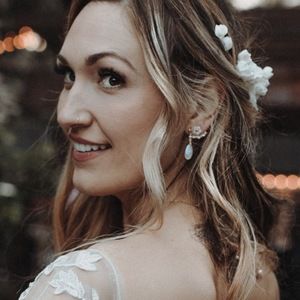 Meet your Posher, Hannah pearl